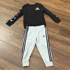 Boys Adidas Black and Gray Jogger Set size 5